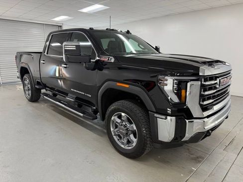 New 2025 GMC Sierra 2500 SLT image 3