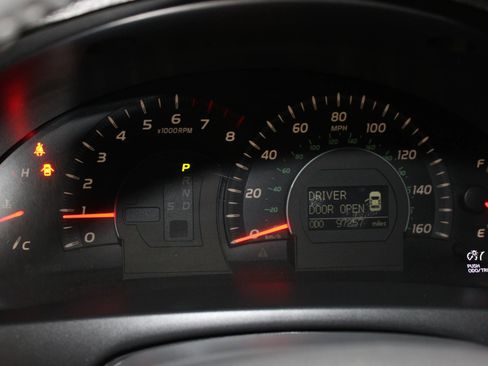 Used 2008 Toyota Camry XLE FWD image 11