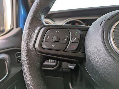 Used 2022 Jeep Wrangler Sport image 23