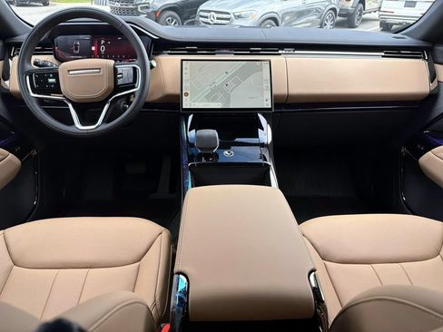 New 2026 Land Rover Range Rover Sport SE AWD/4WD image 13