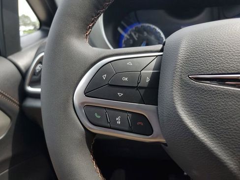 New 2026 Chrysler Pacifica Pinnacle image 22