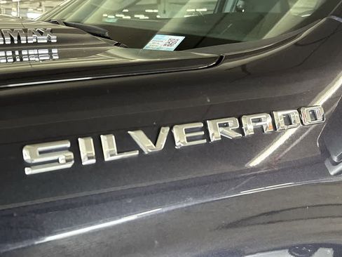 Used 2023 Chevrolet Silverado 1500 RST RWD image 11