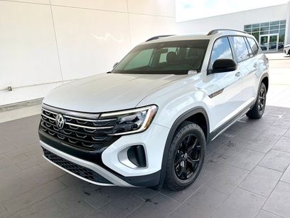 Used 2024 Volkswagen Atlas Peak Edition SE