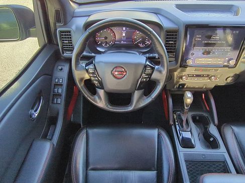 Used 2023 Nissan Frontier Pro-X w/ Pro-X Premium Package RWD image 16