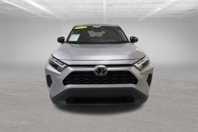 Used 2023 Toyota RAV4 LE FWD image 2