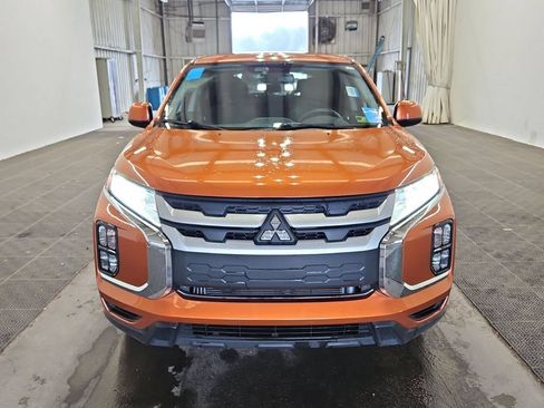 Used 2023 Mitsubishi Outlander Sport ES AWD/4WD image 2