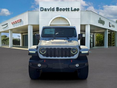 New 2026 Jeep Wrangler Unlimited Rubicon w/ Safety Group image 2