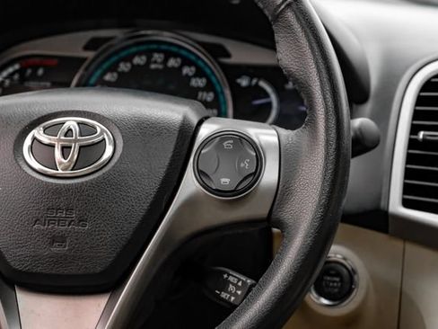 Used 2013 Toyota Venza XLE w/ XLE Premium Pkg FWD image 22