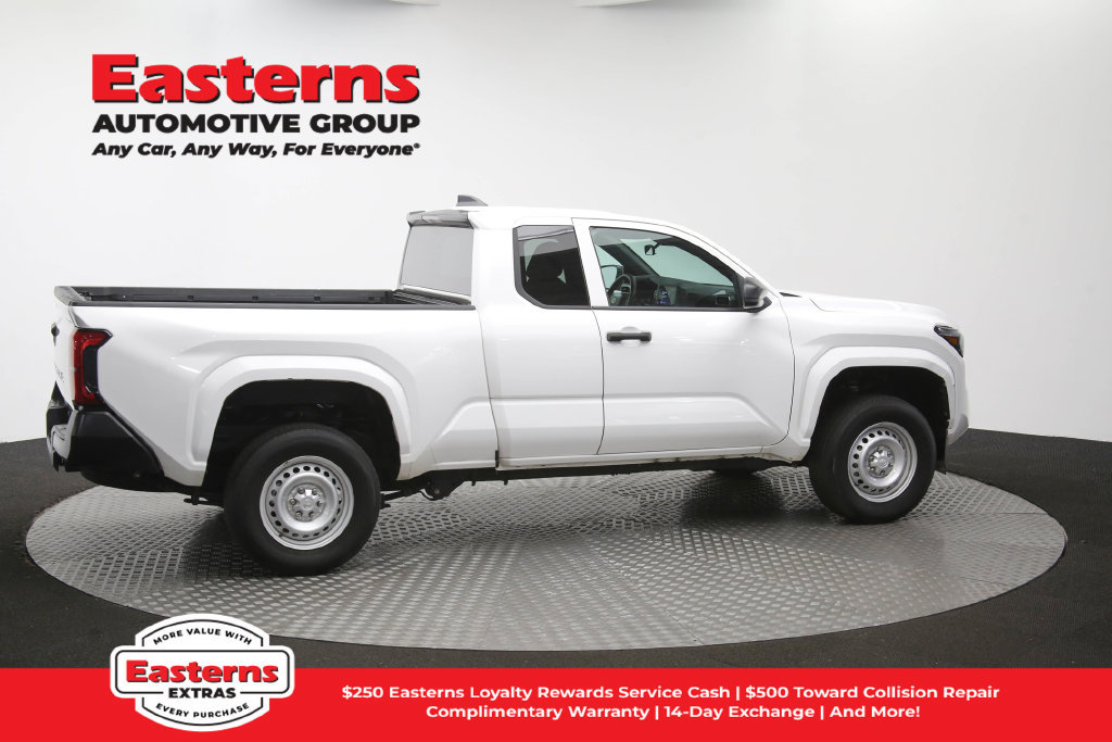 Used 2024 Toyota Tacoma SR RWD image 40