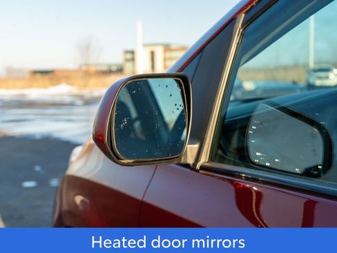 Used 2016 Toyota Sienna SE Premium image 18