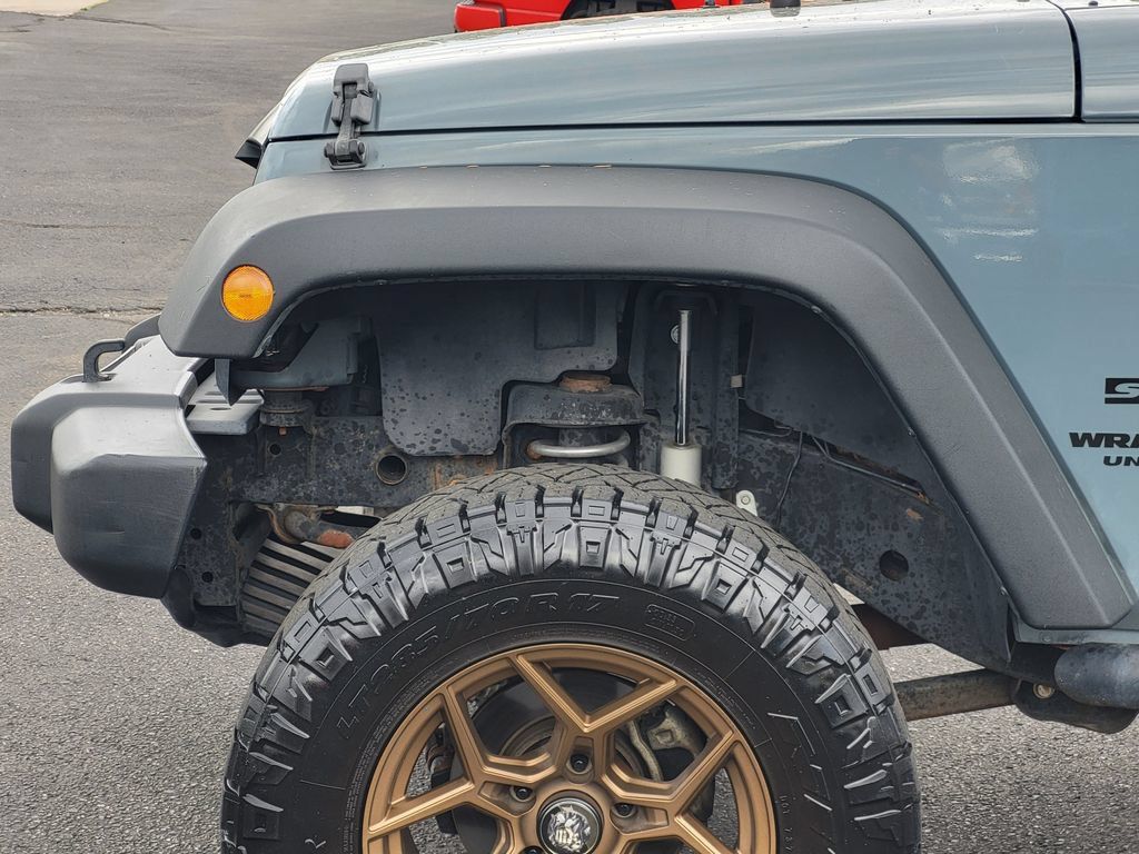 Used 2014 Jeep Wrangler Unlimited Sport w/ Quick Order Package 23S AWD/4WD image 11