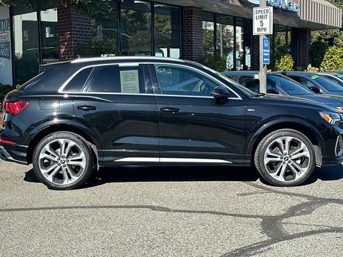 Used 2021 Audi Q3 2.0T Premium Plus w/ Premium Plus Package image 3