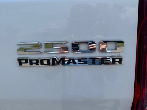 Used 2026 RAM ProMaster 2500 w/ Convenience Group FWD image 38