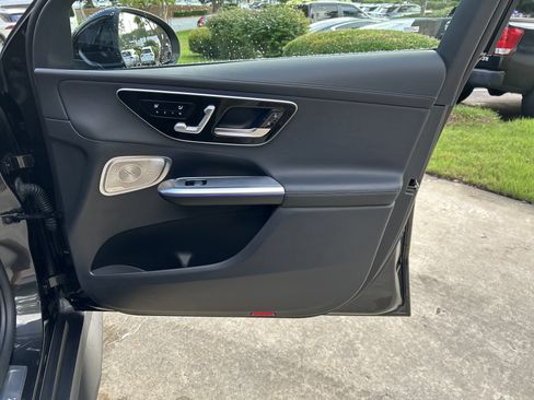 Certified 2025 Mercedes-Benz GLC 300 image 46