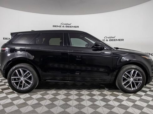 Used 2024 Land Rover Range Rover Evoque Dynamic SE AWD/4WD image 3