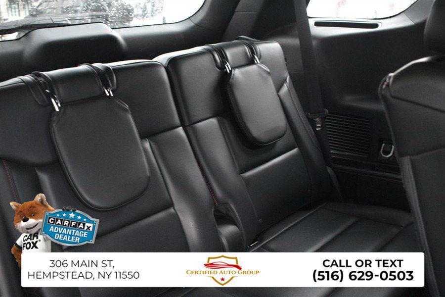 Used 2025 Ford Explorer ST-Line w/ ST-Line Street Pack AWD/4WD image 33