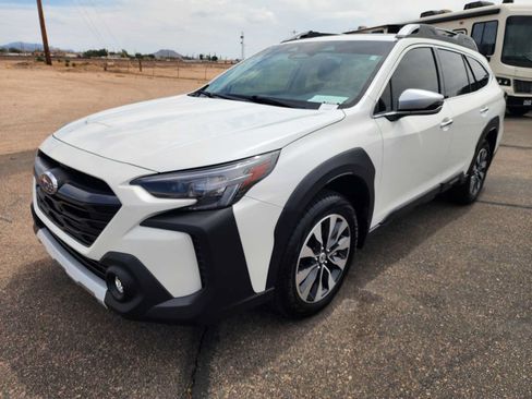 Used 2024 Subaru Outback Touring XT AWD/4WD image 3