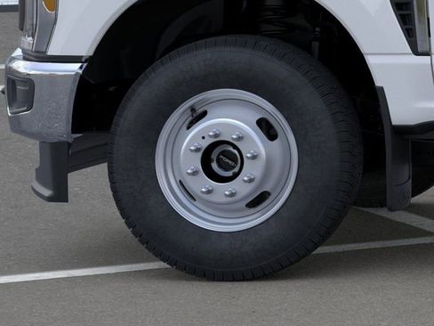 New 2026 Ford F350 XL image 19