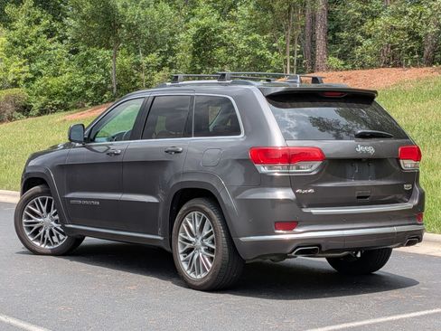 Used 2017 Jeep Grand Cherokee Summit AWD/4WD image 3