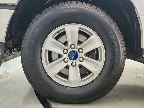 Used 2019 Ford F150 XLT w/ Trailer Tow Package AWD/4WD image 29