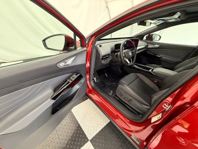 Used 2024 Volkswagen ID.4 S RWD image 32