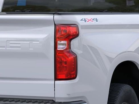 New 2026 Chevrolet Silverado 1500 W/T w/ LPO, Chrome Package AWD/4WD image 11