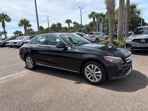 Used 2019 Mercedes-Benz C 300 4MATIC Sedan image 9