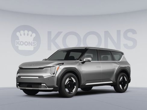 Used 2024 Kia EV9 Light Long Range RWD image 1