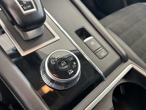 Used 2024 Mitsubishi Outlander SE AWD/4WD image 9