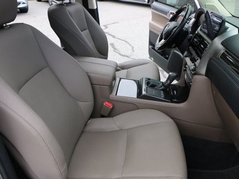Used 2022 Lexus GX 460 Premium AWD/4WD image 33