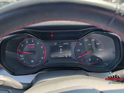 Used 2025 Chevrolet Trax RS w/ Driver Confidence Package FWD image 27
