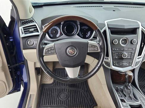 Used 2012 Cadillac SRX Luxury FWD image 18
