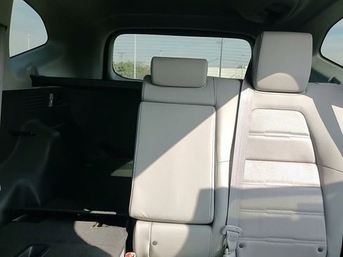 Used 2020 Honda CR-V Touring image 29