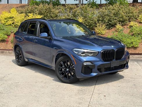 Used 2020 BMW X5 xDrive40i w/ M Sport Package AWD/4WD image 1