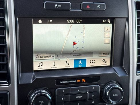 Used 2018 Ford F150 Lariat AWD/4WD image 40