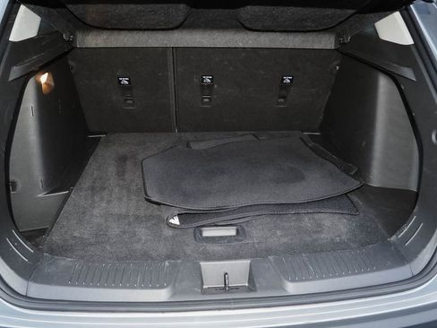 Certified 2025 Chevrolet Trax LT w/ LT Convenience Package image 9