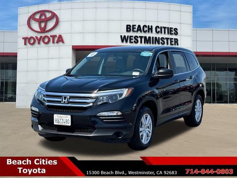 Used 2018 Honda Pilot LX image 4