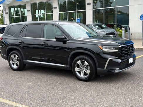 Certified 2023 Honda Pilot EX-L image 1