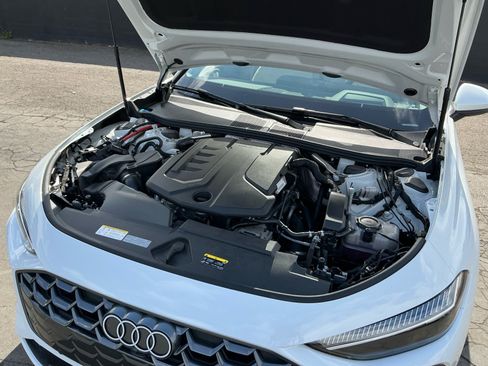 Used 2025 Audi A5 2.0T Premium Plus w/ Premium Plus AWD/4WD image 18