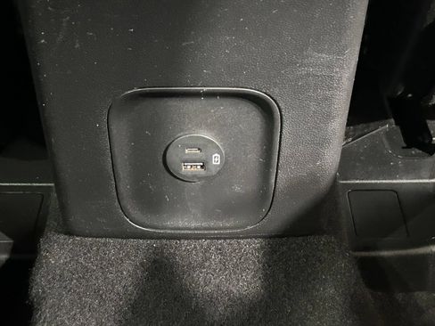 Used 2022 Ford Escape SE w/ Cold Weather Package FWD image 75