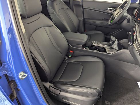 New 2026 Kia Sportage EX image 37