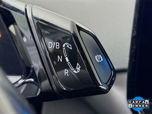 Used 2022 Volkswagen ID.4 Pro S w/ Gradient Package image 17