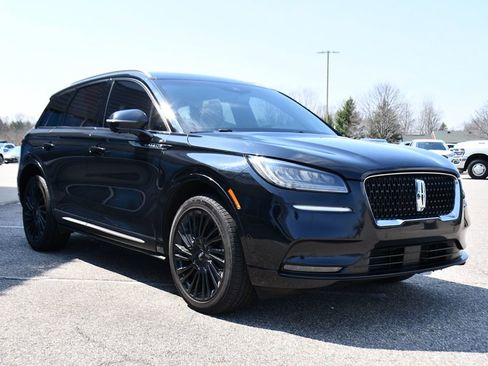 Used 2021 Lincoln Corsair Reserve w/ Equipment Group 201A image 9