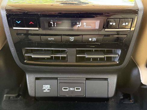 Certified 2024 Acura MDX SH-AWD image 12