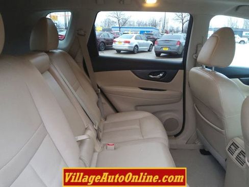 Used 2015 Nissan Rogue SL w/ SL Premium Package image 37