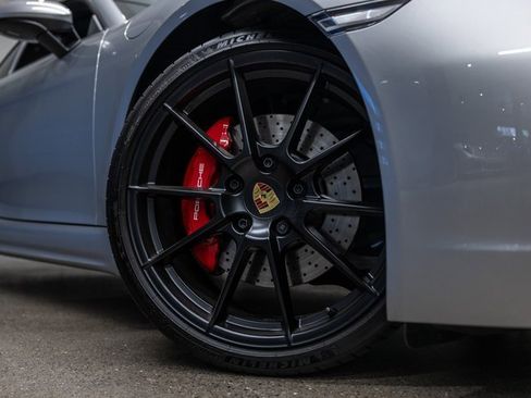 Used 2025 Porsche 718 Cayman GT4 image 15