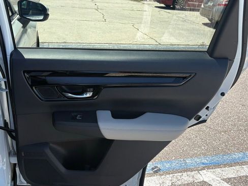 Used 2023 Honda CR-V EX-L image 14