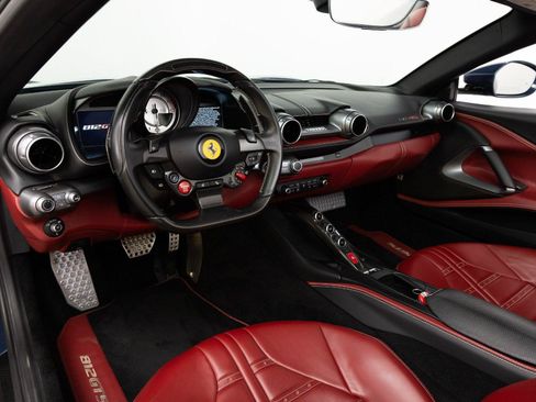 Certified 2021 Ferrari 812 GTS RWD image 2