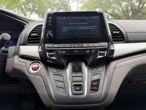 Used 2019 Honda Odyssey EX-L image 13