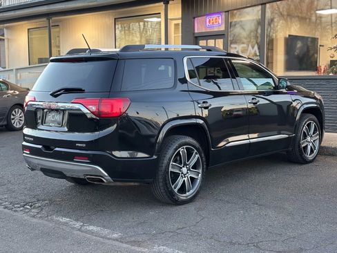Used 2018 GMC Acadia Denali image 6